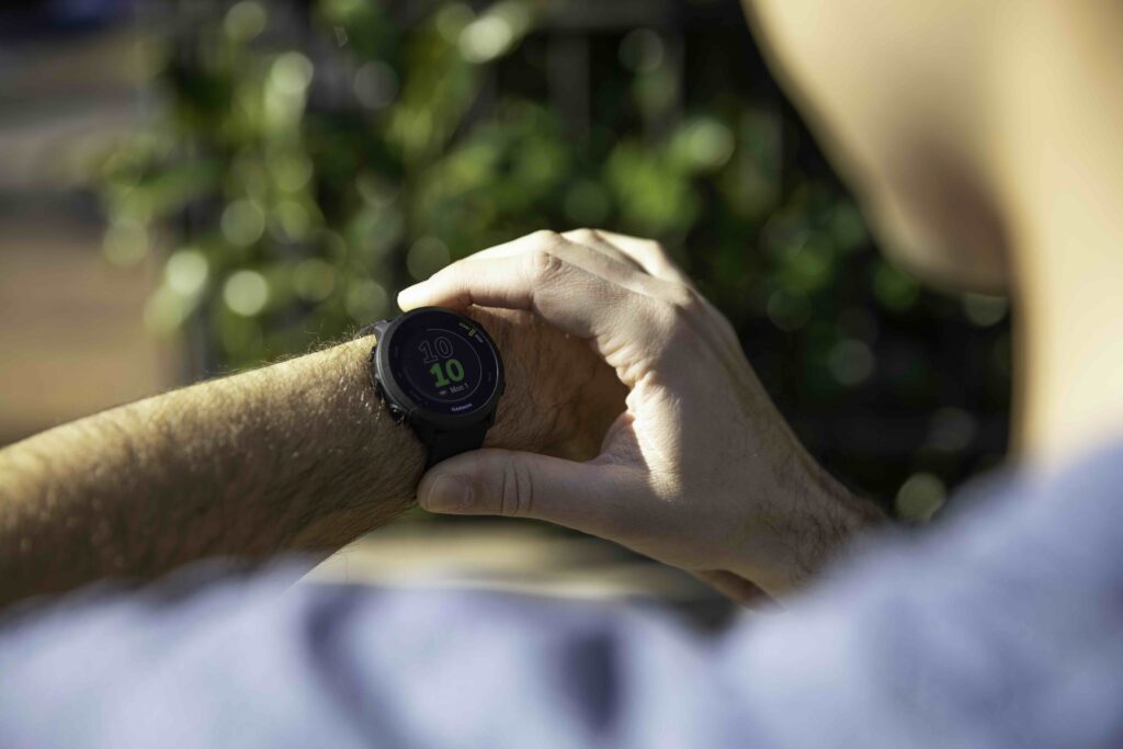 Hardlooptip horloge voor hardlopen Forerunner 55 van Garmin om pols.