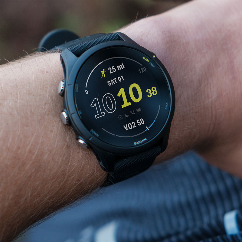 Zwart-hardloophorloge-garmin